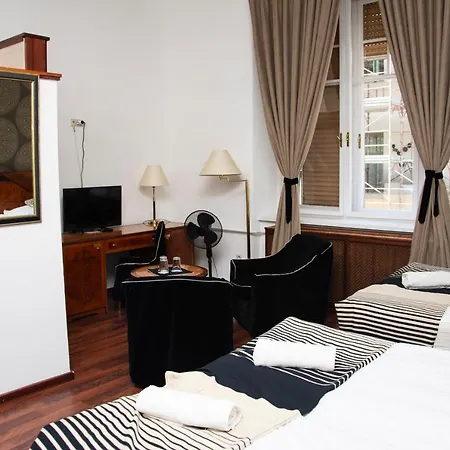 Guest house Evergreen