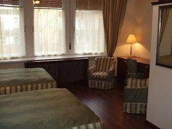 Evergreen Guest house 3*