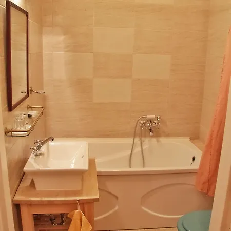 Gasthuis Evergreen 3*