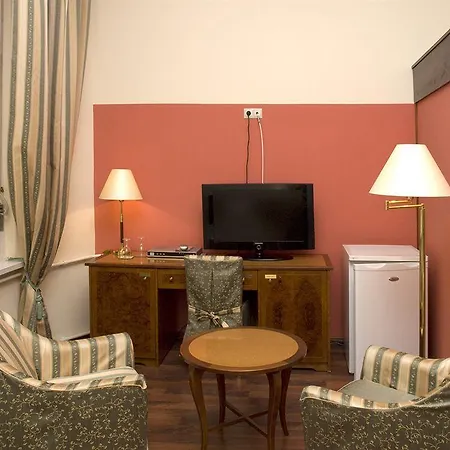 Evergreen Suites Budapest